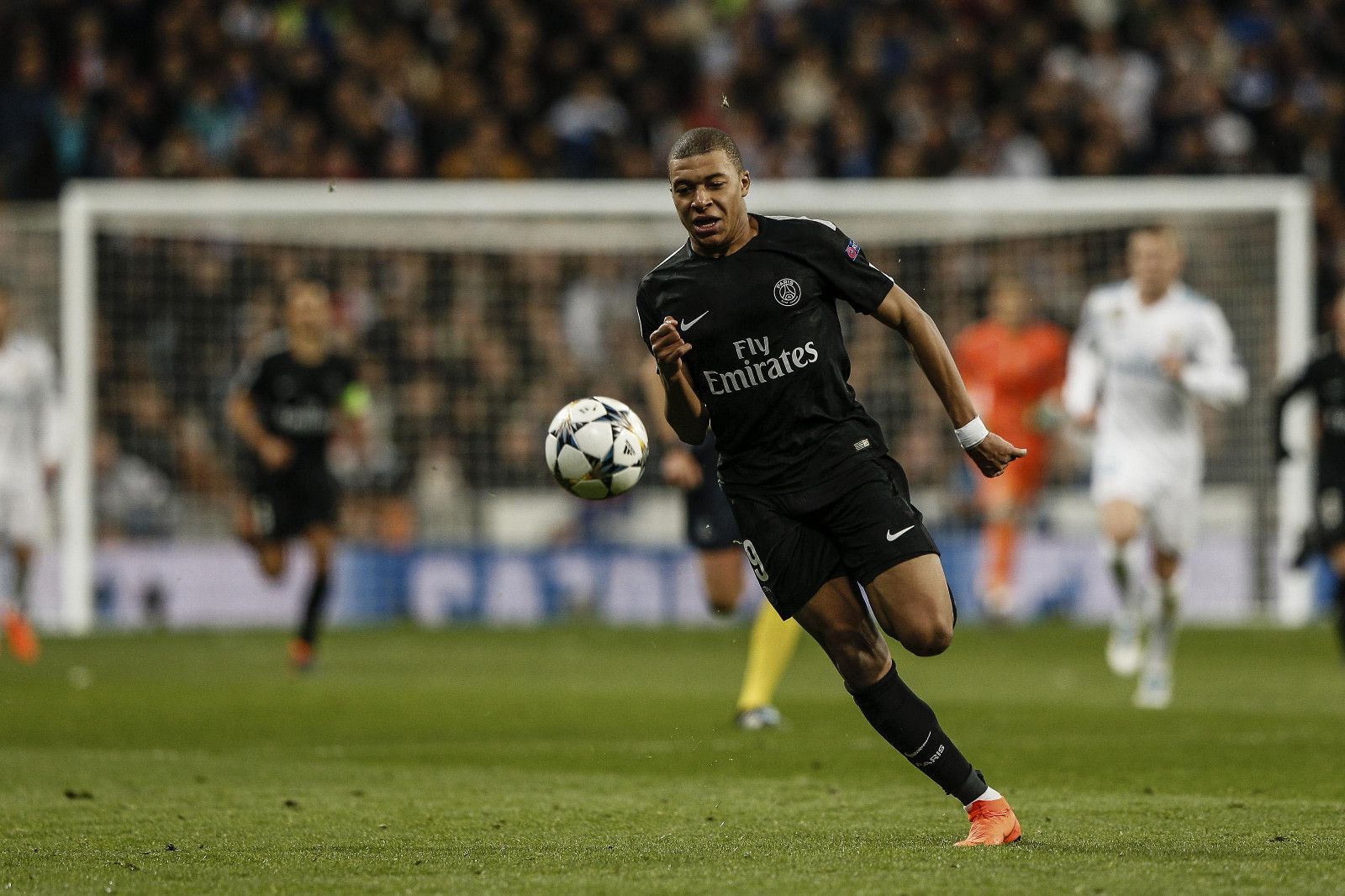 梁靖崑输球后自责，孙颖莎暖心复盘！郭焱点出败因，直言又爱又恨 ！