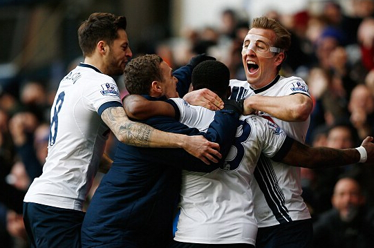 欧冠半场：齐玛乌龙，库杜斯造险，热刺1-0布拉格斯拉维亚