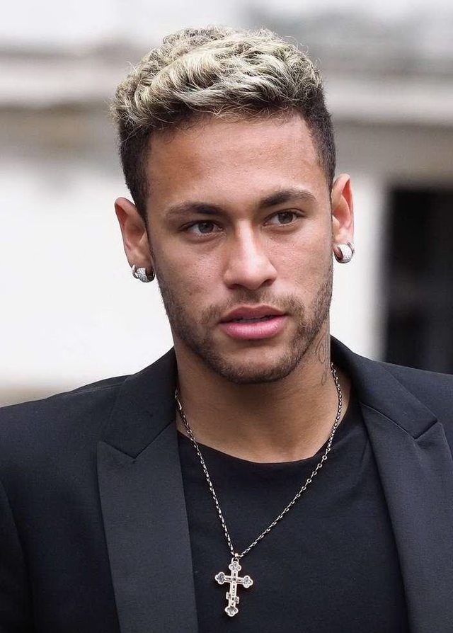 浙江副总：外援要了解中国足球；就算是国脚也不会随便开顶薪（浙江副总：外援需了解中国足球；即使是国脚也不会轻易给顶薪）