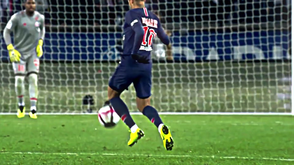 埃弗顿官方：恩迪亚耶和盖耶15日前往国家队，可以出战切尔西（埃弗顿官方消息：恩迪亚耶与盖耶15日赴国家队报到，仍可出战切尔西）