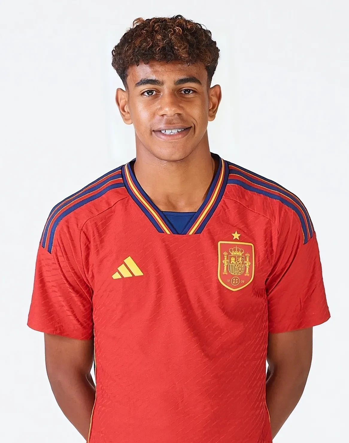 图片报：阿德耶米想在续约合同加解约条款，曼联接触其经纪人