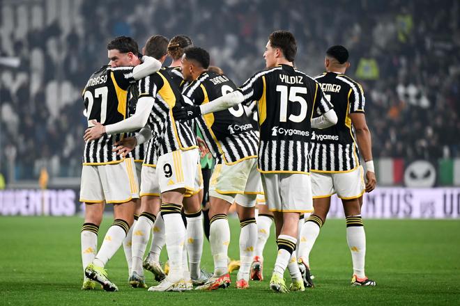 狼队 俯冲英冠Poor Wolf ☠️Carto...（狼队急坠英冠边缘 可怜的狼 ☠️）