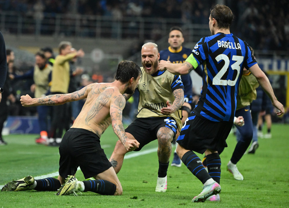 赫迪拉：拜仁从下半场开始就在拖延时间，这不是公平竞赛精神